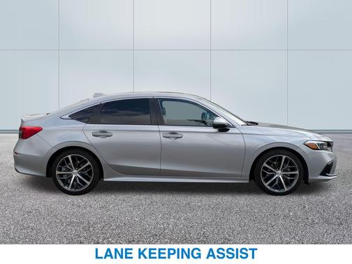 2022 Honda Civic Touring