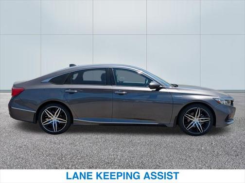 2022 Honda Accord Hybrid Touring