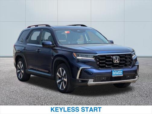 2025 Honda Pilot Touring 8-Passenger