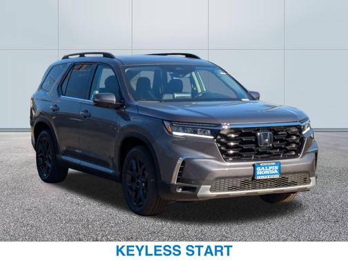 2025 Honda Pilot Touring 8-Passenger