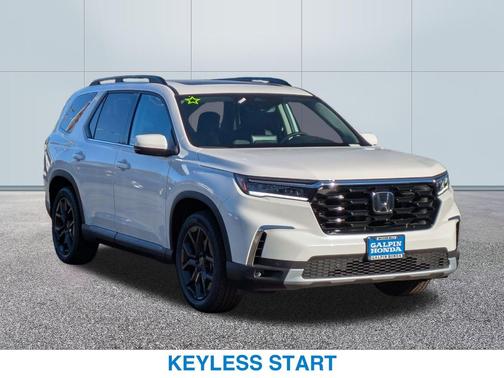 2025 Honda Pilot Touring 8-Passenger