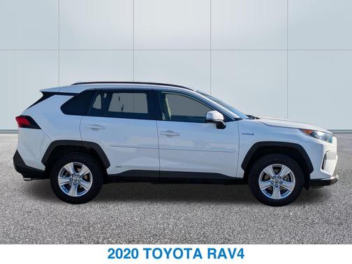 2020 Toyota RAV4 Hybrid LE
