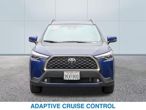 2023 Toyota Corolla Cross XLE