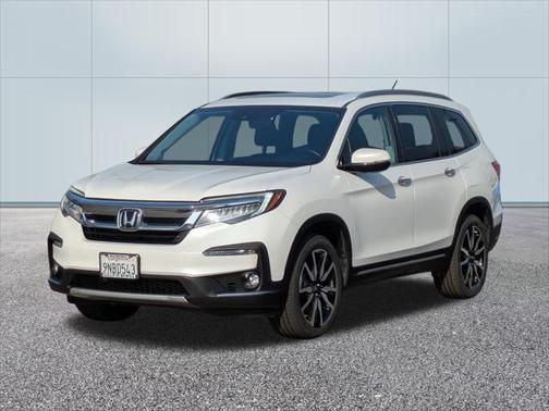 2022 Honda Pilot Touring 8-Passenger
