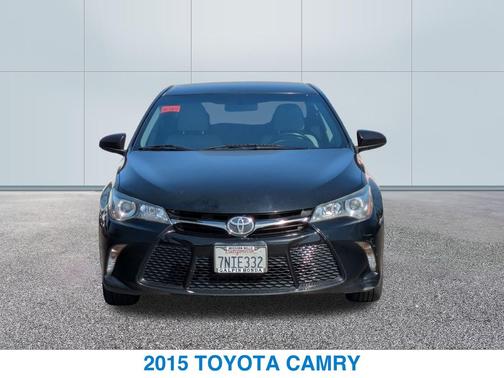 2015 Toyota Camry SE