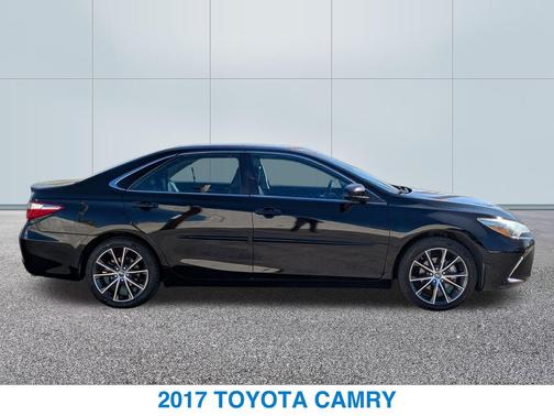 2017 Toyota Camry XSE