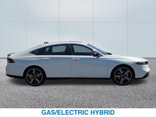 2023 Honda Accord Hybrid Base