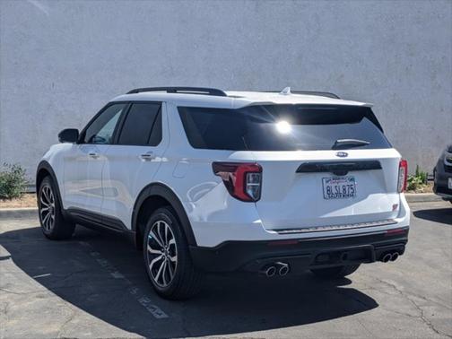 Photo 3 of 20 of 2020 Ford Explorer ST