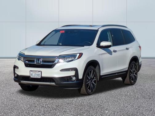2022 Honda Pilot Touring 8-Passenger