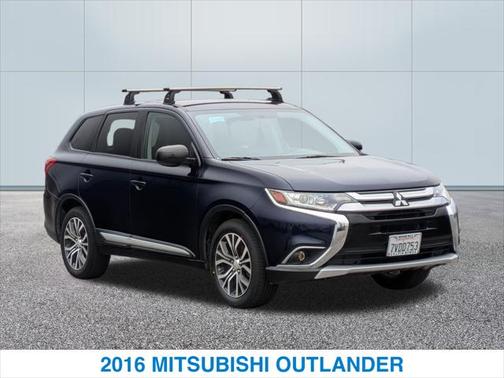 2016 Mitsubishi Outlander ES