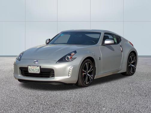 2020 Nissan 370Z Sport Touring