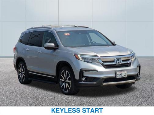 2022 Honda Pilot Touring 8-Passenger