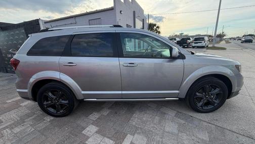 2020 Dodge Journey Crossroad