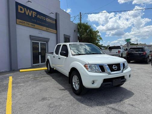 Glacier White 2020 Nissan Frontier SV