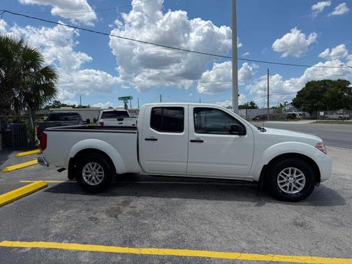 Glacier White 2020 Nissan Frontier SV