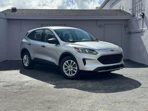 Ingot Silver Metallic 2020 Ford Escape S