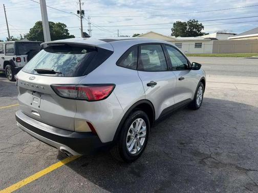 Ingot Silver Metallic 2020 Ford Escape S