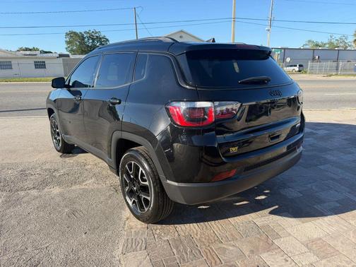 Diamond Black Crystal Pearlcoat 2020 Jeep Compass North Edition 4x4