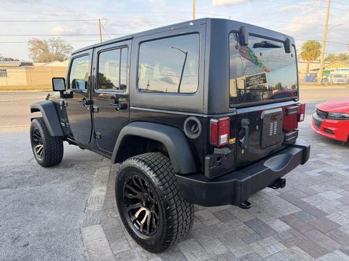 2013 Jeep Wrangler Unlimited Sport