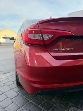 2017 Hyundai SONATA SE