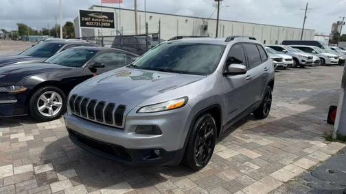 Billet Silver Metallic Clearcoat 2015 Jeep Cherokee Sport SUV
