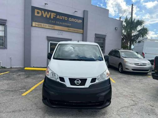 2015 Nissan NV200 SV