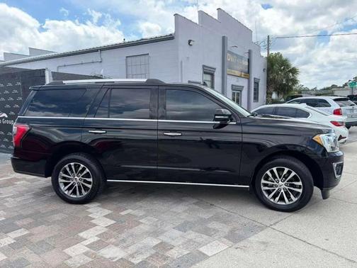 Shadow Black 2018 Ford Expedition Limited