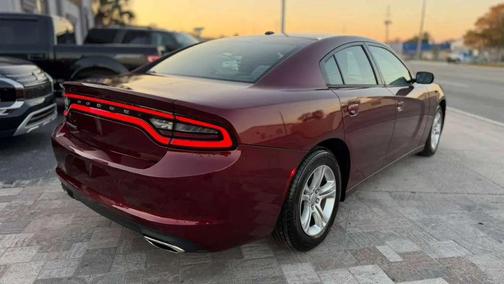 2017 Dodge Charger SE