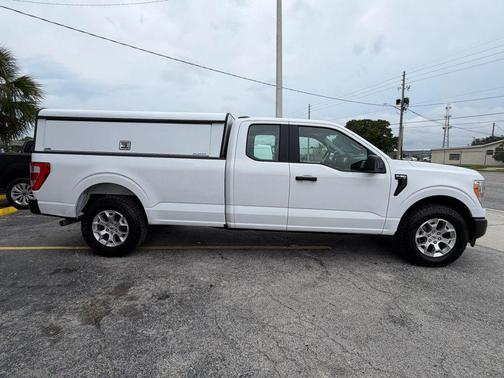 White 2022 Ford F-150 XL