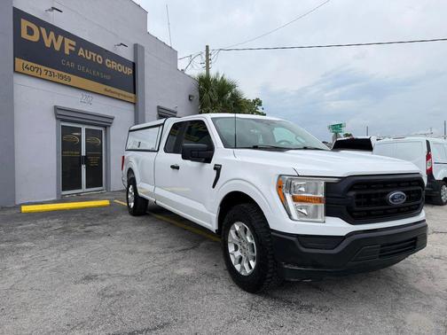 White 2022 Ford F-150 XL