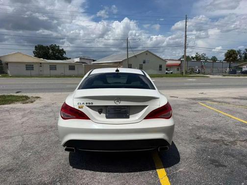 Cirrus White 2015 Mercedes-Benz CLA-Class Base