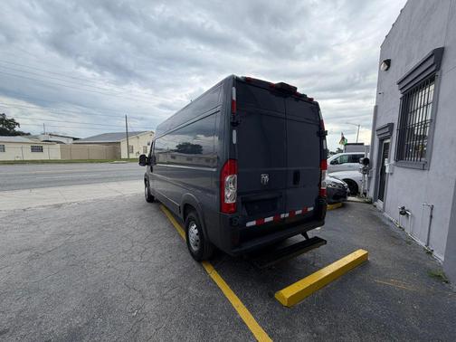 Granite Crystal Metallic Clearcoat 2018 RAM ProMaster 2500 High Roof