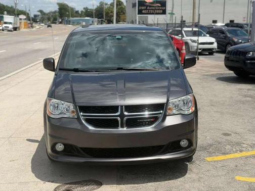 Granite Pearlcoat 2018 Dodge Grand Caravan SXT
