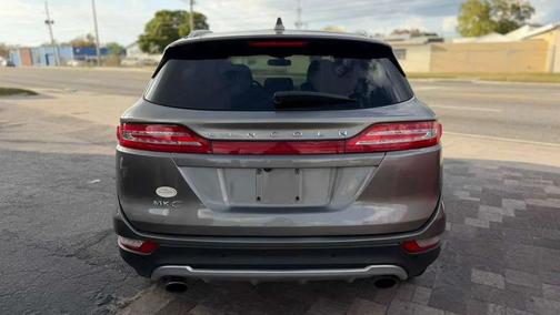 Magnetic Gray Metallic 2017 Lincoln MKC Select