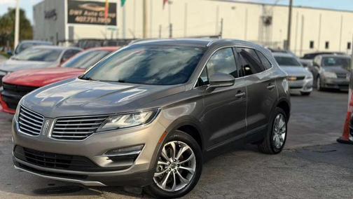 Magnetic Gray Metallic 2017 Lincoln MKC Select