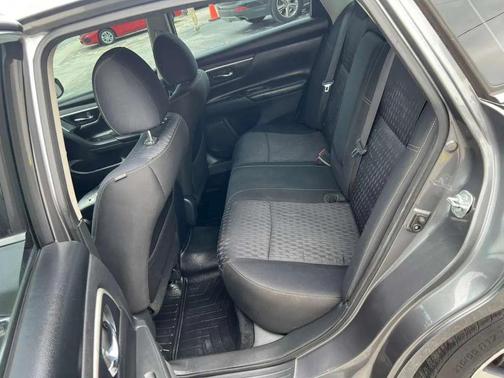 2017 Nissan Altima 2.5 SV
