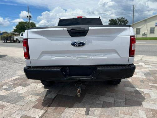 Oxford White 2019 Ford F-150 XLT