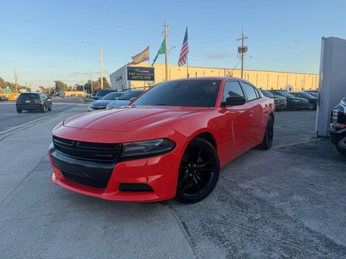 2016 Dodge Charger SE