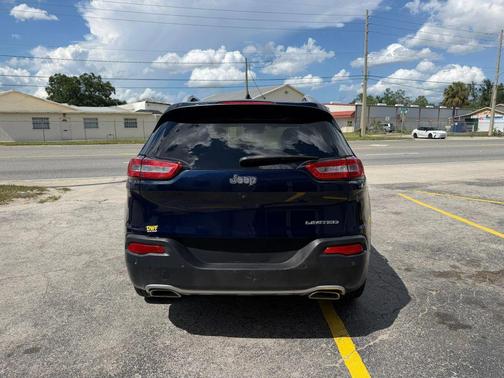 True Blue Pearlcoat 2015 Jeep Cherokee Sport