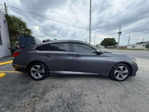 Modern Steel Metallic 2019 Honda Accord EX