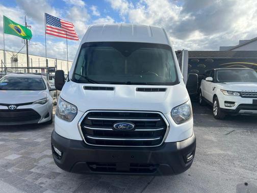 2020 Ford Transit-250 Base