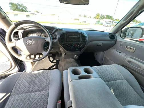 2004 Toyota Tundra SR5