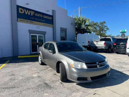 2013 Dodge Avenger SE