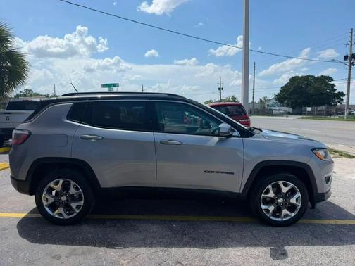 Billet Silver Metallic Clearcoat 2019 Jeep Compass Limited