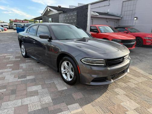 2020 Dodge Charger SXT
