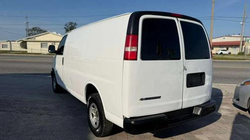 2017 Chevrolet Express 2500 Work Van