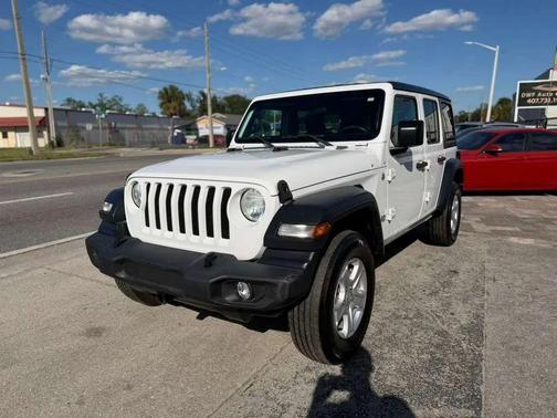 Bright White Clearcoat 2018 Jeep Wrangler Unlimited Sport