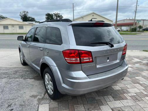 2017 Dodge Journey SE