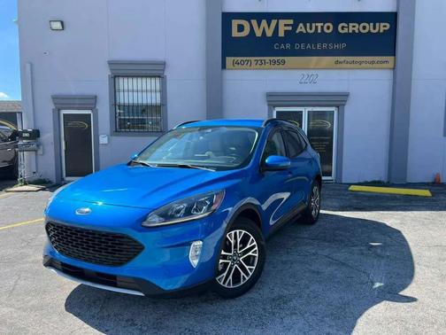 2020 Ford Escape SEL