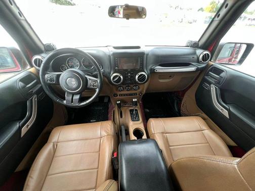 2012 Jeep Wrangler Unlimited Rubicon